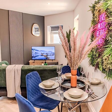 Super Central 2 Bedroom Flat I Next To Shopping Center & Brighton Beach Εξωτερικό φωτογραφία